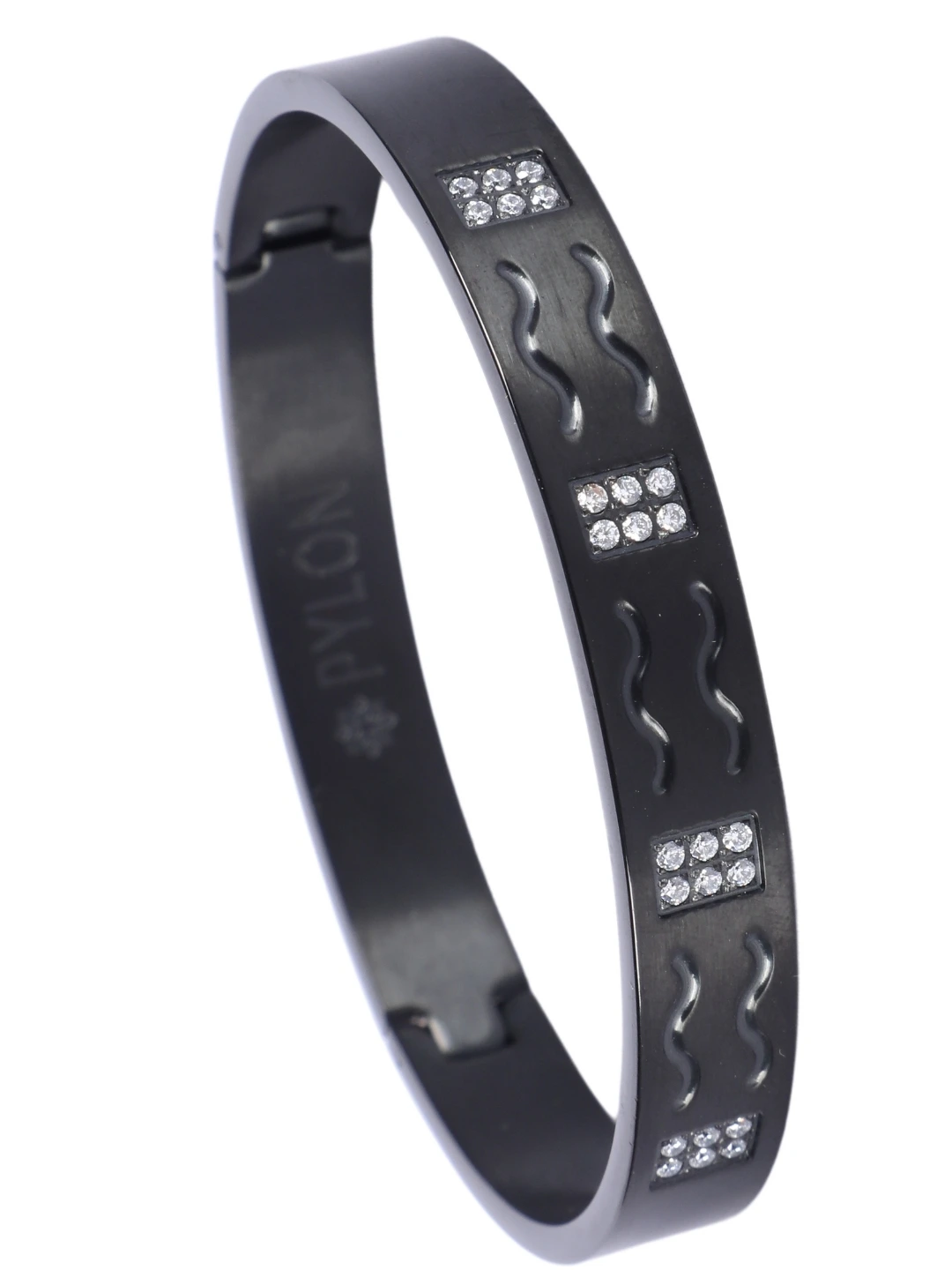 Back Image of The Pharaoh Noir Cuff