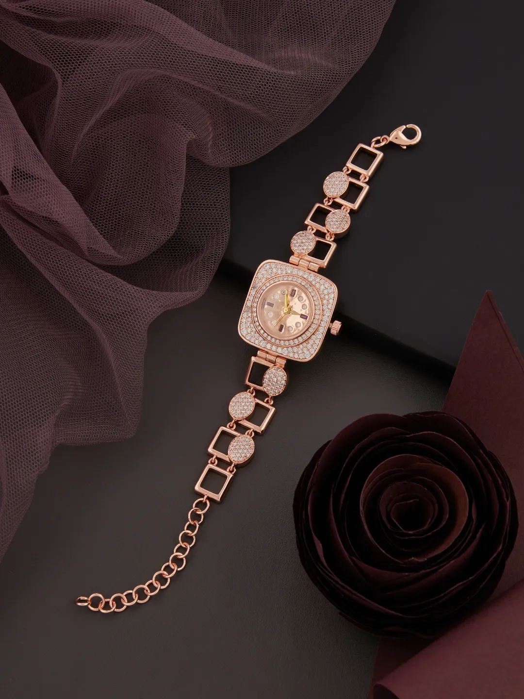 The-Empress-wrist-watch-in-rose-gold