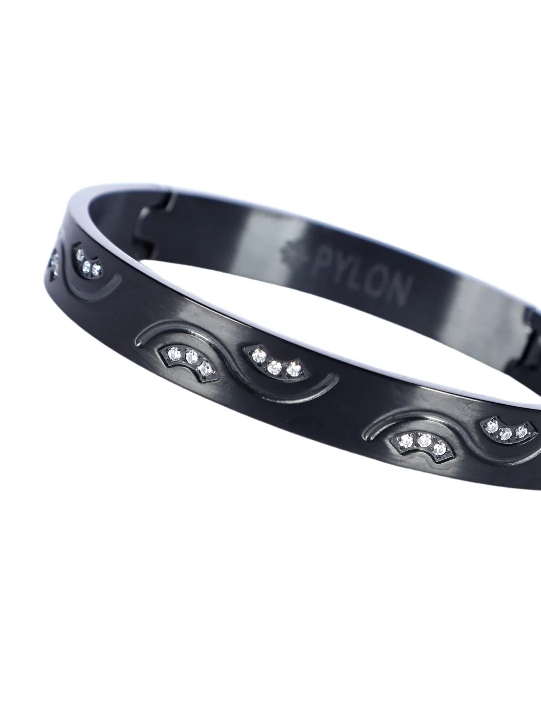 Upper View of Urbane Cuff Noir