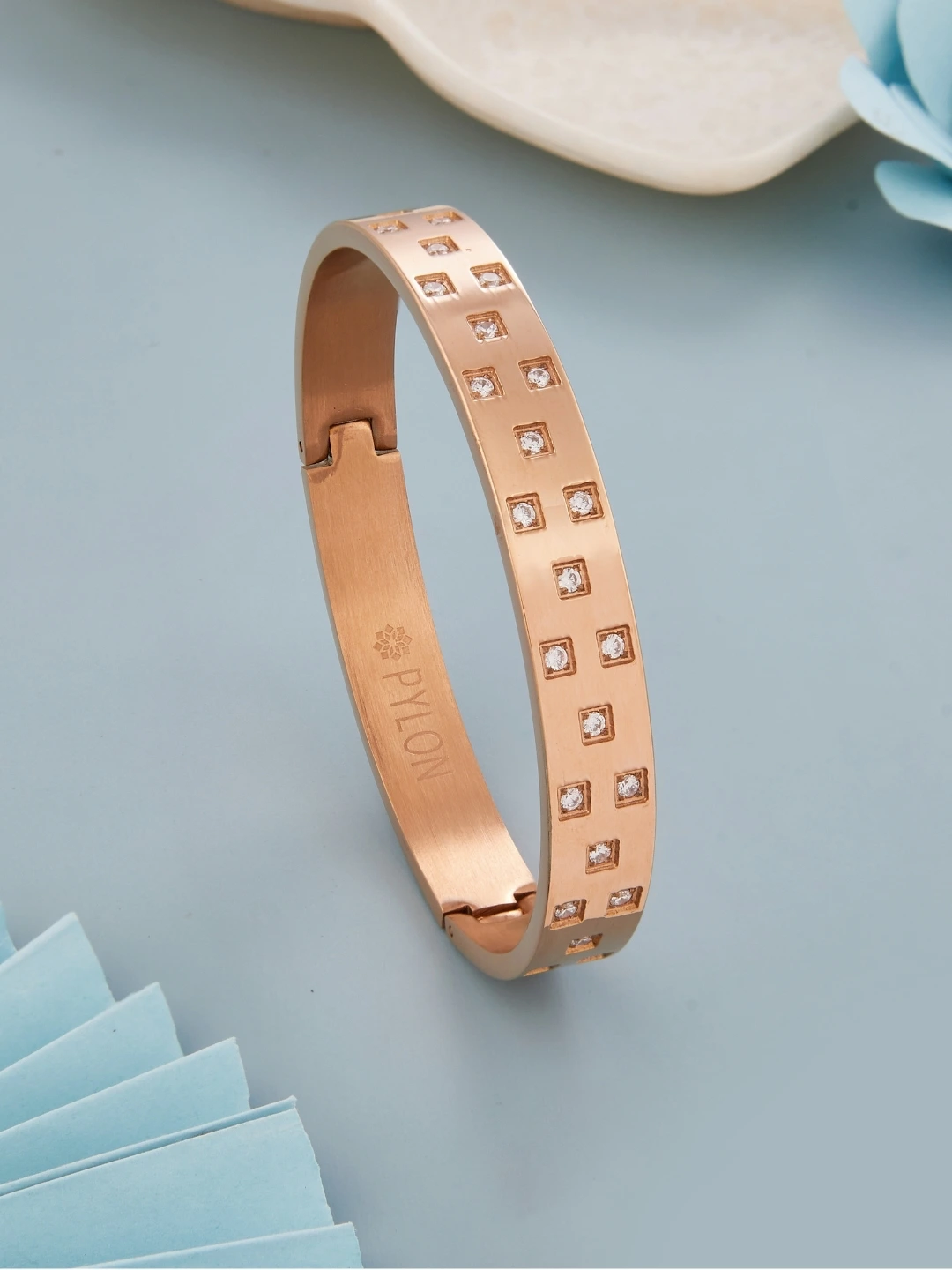 Matrix-Luxe-Cuff-in-rose-gold