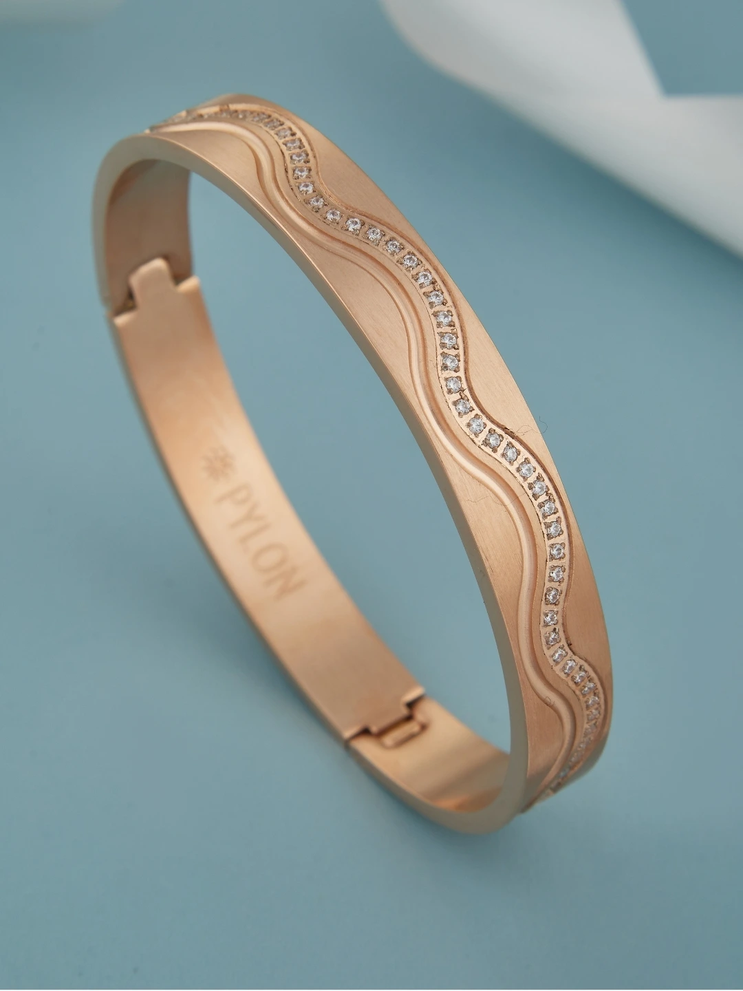 Seranade-Kada-in-rose-gold